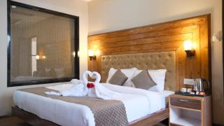 The Castle Villa's - 5