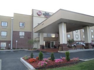 Best Western Plus Crawfordsville Hotel - 8