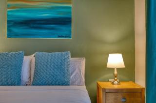 1-Bed Suite Near Spinola Bay - 5