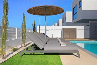 Princess Anne Luxury Villa - Large Pool - 4