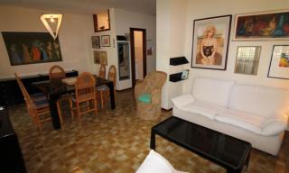 Apartment with pool by the sea - 1