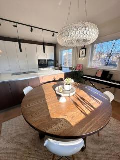 Elegant Apartment with Balcony & Sea View in one of Oslos Most Exclusive Areas - 2