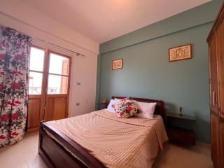 BH Plaza Hidden Gem - 9