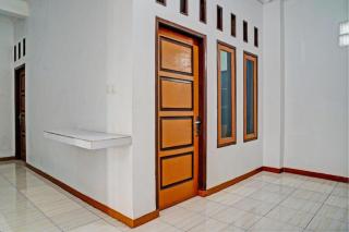 Hotel O Penginapan Hj Lilis 2 Syariah - 3