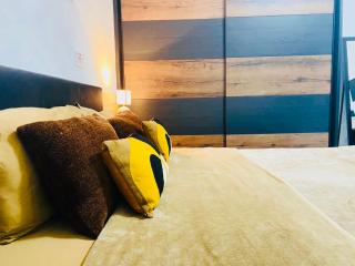 Elite Area Sliema Hub - 7