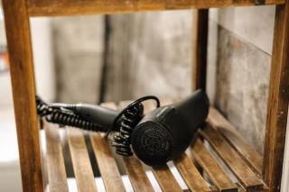 Spacious 3BR Apartment with Billiards & Cinema - 1