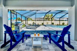 CoralVilla Sparkle Blue - large pool & spa, modern, quiet, cozy, BBQ grill - 2