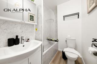 Spacious 2-Bedroom Vacation Apartment in Prime Central Location in London - 1 Min Walk to Paddington station - Ultra Fast Wi-Fi, Workspace & Perfect for Business and Work Stays - Londres - 2