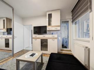 Stay & smile Novi Sad - 7