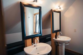 Be zen with nature & enjoy private hot tub - 8