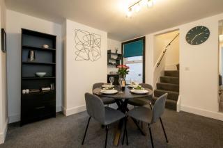21 Urban Road, sleeps 5 guests, Leiston, near Sizewell, Managed by Aldeburgh Coastal Cottages - 2