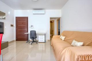 Central Stay near promenade & Ferries - 4