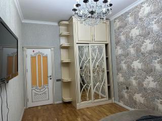 Modern 2BR Apartment Near Memar Ajami Metro Central Baku - 3