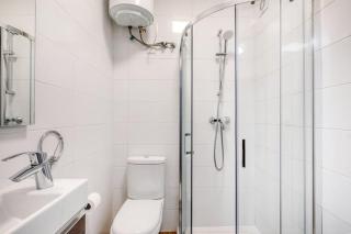 Suite with Balcony and easy access to main towns - 5