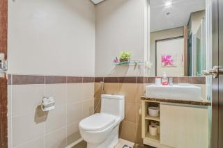 Admiral Baysuites 2602 - 4