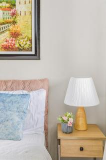 Admiral Baysuites 2602 - 7