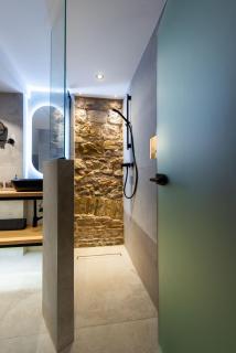 Deluxe Dino room & studio apartment - 4