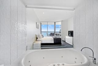 Sandcastle Apartments - Port Macquarie - 3