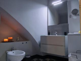 DOGE GRIMALDI - Davanti all'acquario - Grande terrazza privata - Palazzo Nobiliare Storico - 4