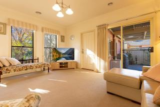 Comfort & Quiet 3BR, CBD 5mins - 0