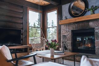 Family escape w private hot tub - 2