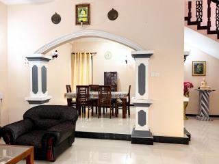 Coconut Grove House - 4