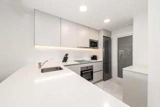 CasaBlanka Boutique Apartment, Pool & Sunset Terrace, Torrevieja - 2