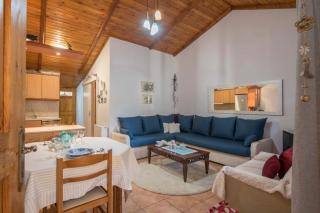 Cozy Apartment In Marousi - 2