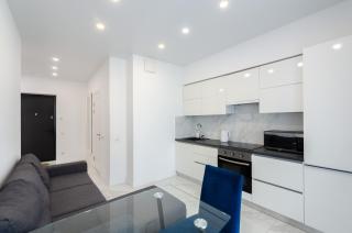 17-122 in RC French Quarter 2,1B John McCain Street,Petrovdom Apartments - 2