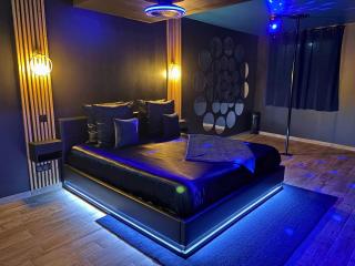 Suite Casanova avec SPA & Escape Love Game - Doux Bleu Jeux - 7