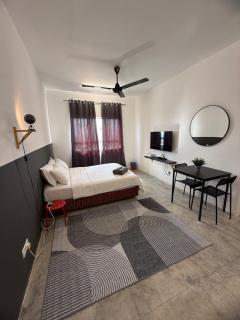URBAN MONO STUDIO#2 for 2Pax-9Min to PasarPayang-MayangMall-Drawbridge - 9