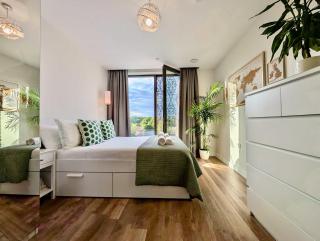 Amazing Flat with Free Parking and Balcony - 8