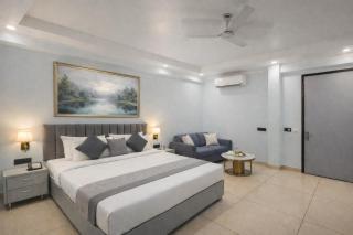 Hotel The Empire Near Delhi Airport - 1