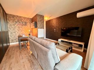Delmas - T2 avec 1 Chambre 1 Salle de Bain - 9