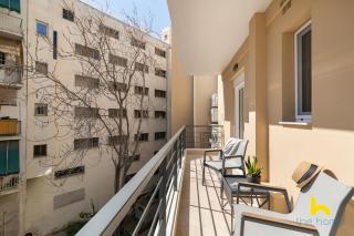 S3 Modern 2-BDR Athenian Habitat Near Acropolis - 5