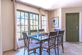 Palma Divine Condo-2BR-2BTH-Pool - 7