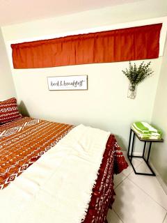 Amazing Beachfront view and access! Pool & hottub - 1