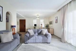 Luxurious 2 Bedroom Entire Apt - 0