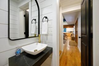 Sleeps 16 - Hot Tub - Playground - Games - Firepit - 2