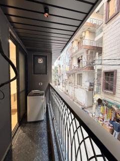 Homlee - Gold Star 3 bhk Vasant Kunj - 6