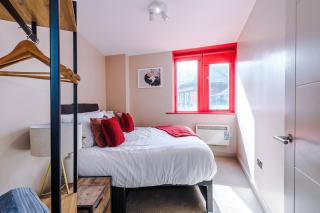 Cozy 2BR Flat in the Heart of Wigan Wallgate - 8