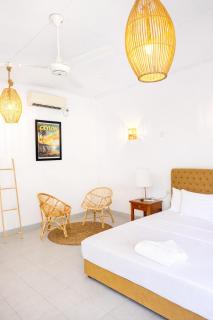 Luxury King Room with Terrace - 0