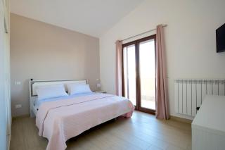 Private Villa, Sun & Pool - 7