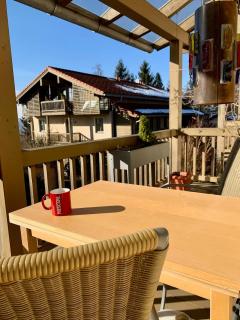 Sunny 100 sqm family apartment with alpine views - 3