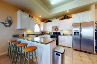 Dream Steps to Beach Pet Friendly Family Fun - 5