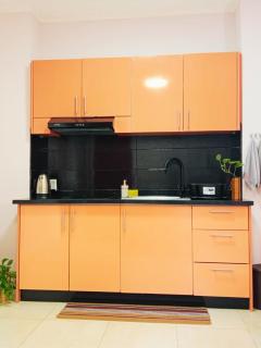 Work- Friendly 1- Bedroom Apt- Kitchen & AC - 5