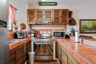 Ocean view 2Br Condo-Balcony-Beach-Pool - 303 - 4