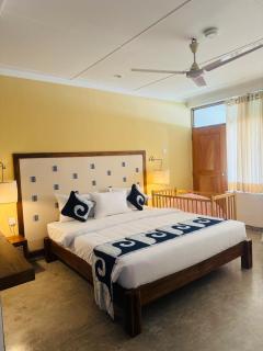 Surfing Elephant Resort & Poshtel - 0