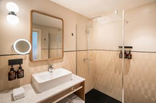 The Social Hub Barcelona Poblenou Extended Stay - 3