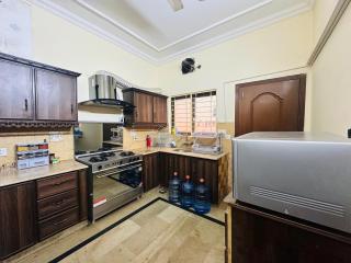 3-Bed House in Bahria Town, Jasmine Block, Lahore - 7